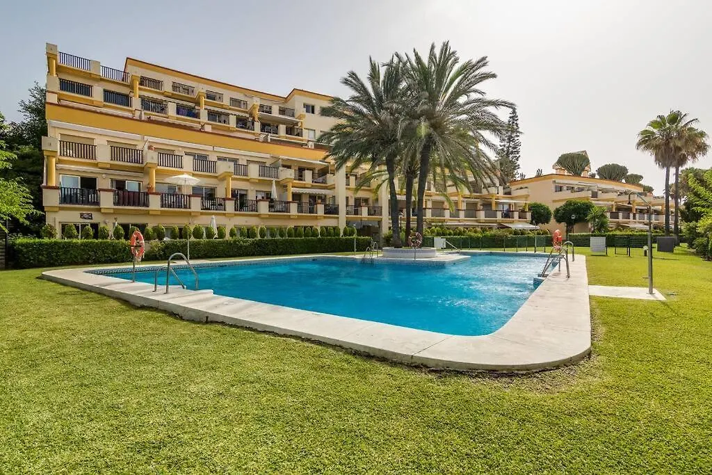 Oleholidays 1106 Romana Playa Primera Linea Playa Marbella Spain