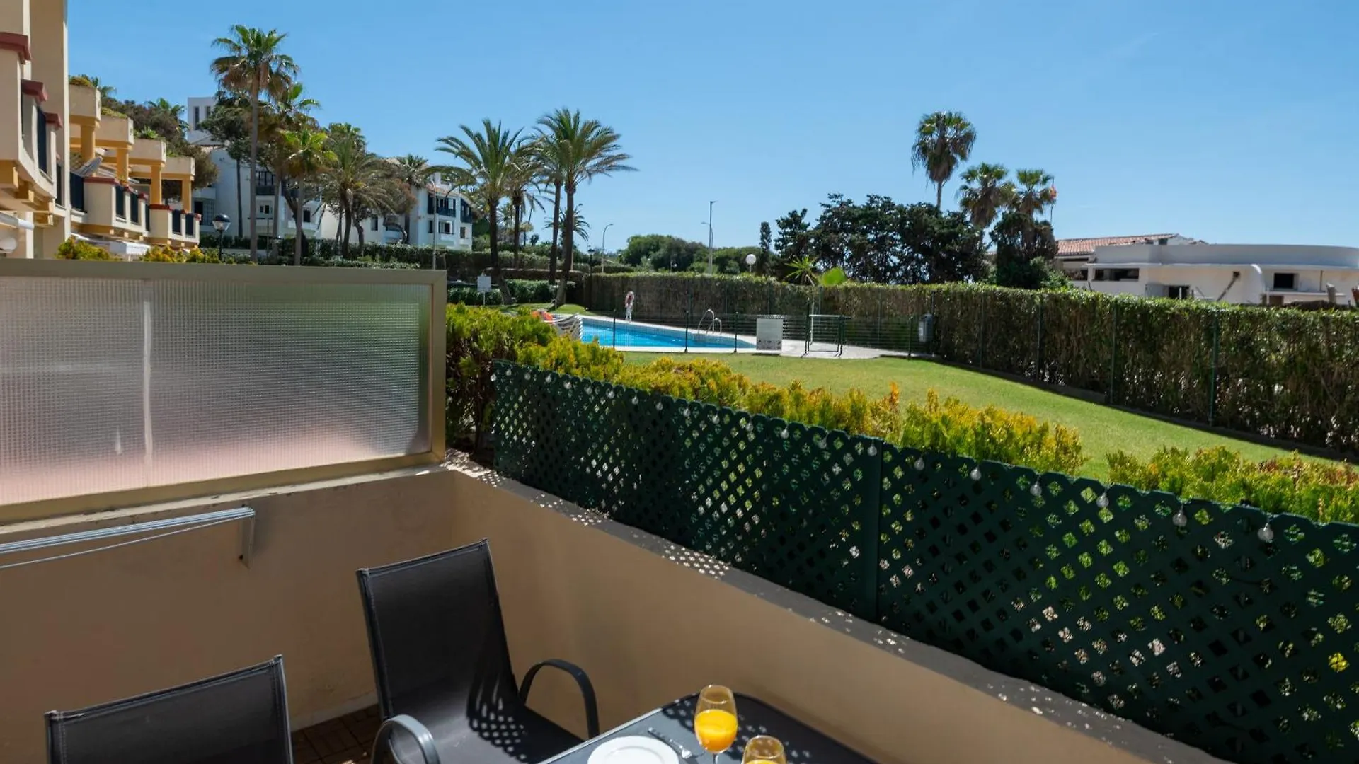 Apartment Oleholidays 1106 Romana Playa Primera Linea Playa Marbella Spain