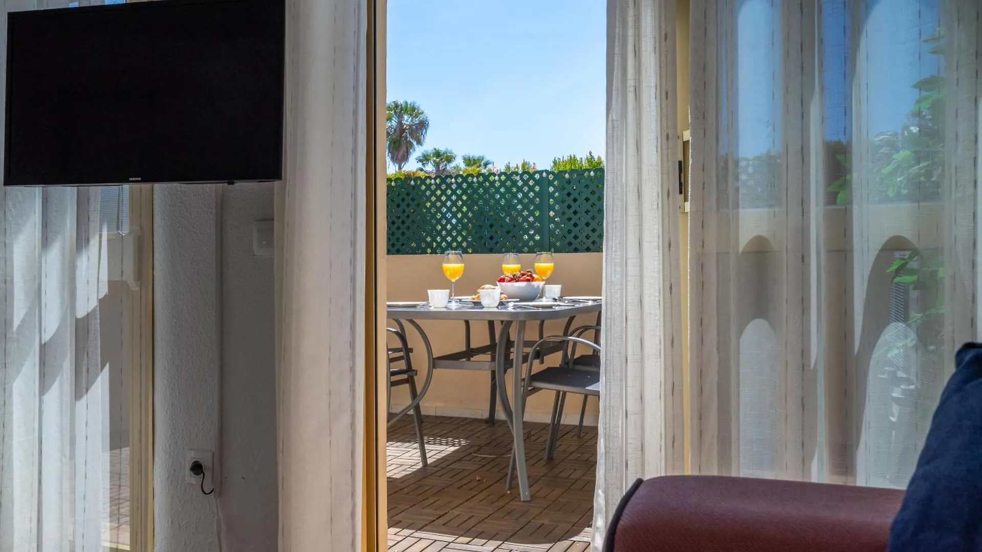 Apartment Oleholidays 1106 Romana Playa Primera Linea Playa Marbella